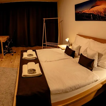 Apartman Centrum Komfort Zvolen Exterior photo